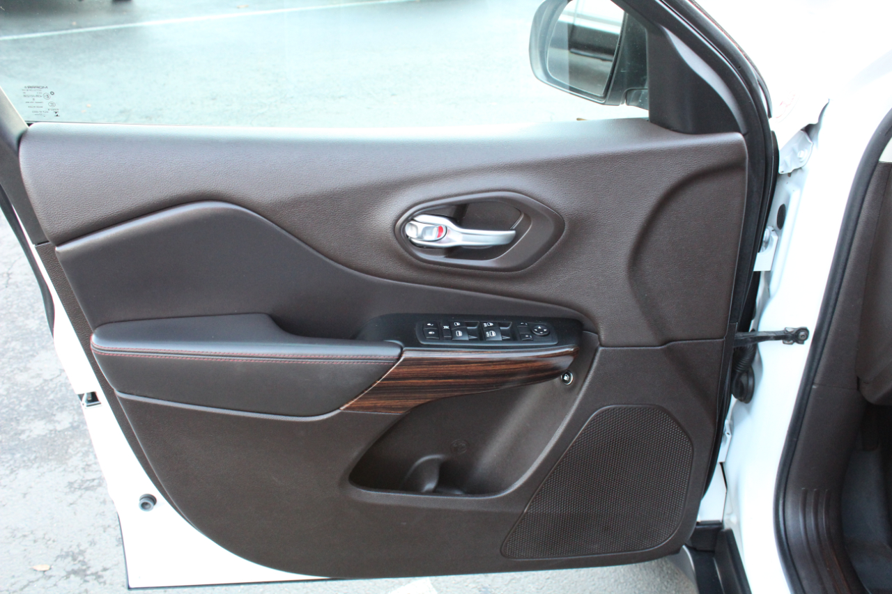 Jeep Cherokee 4WD 4dr Trailhawk 2014