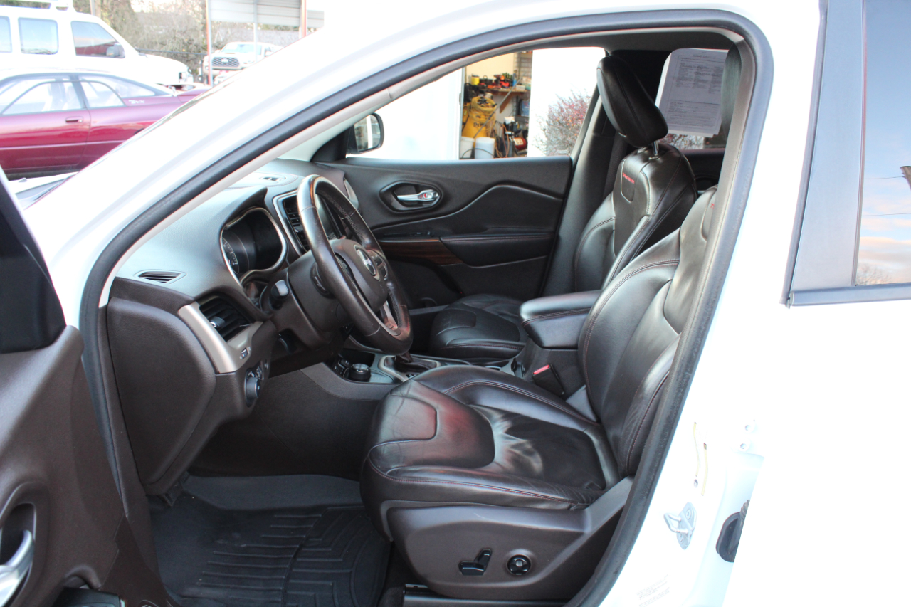 Jeep Cherokee 4WD 4dr Trailhawk 2014