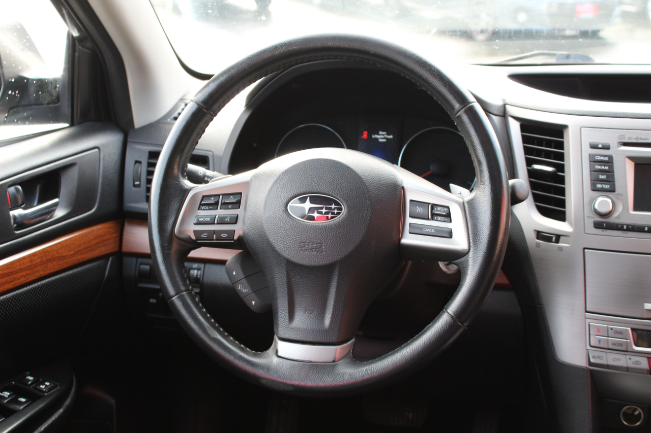 Subaru Outback 4dr Wgn H4 Auto 2.5i Limited 2013