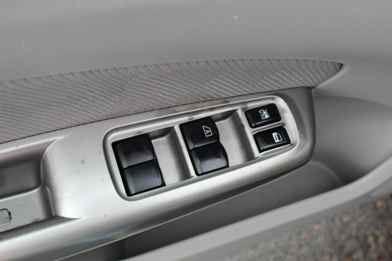 Subaru Forester (Natl) 4dr Auto X w/Premium Pkg 2009