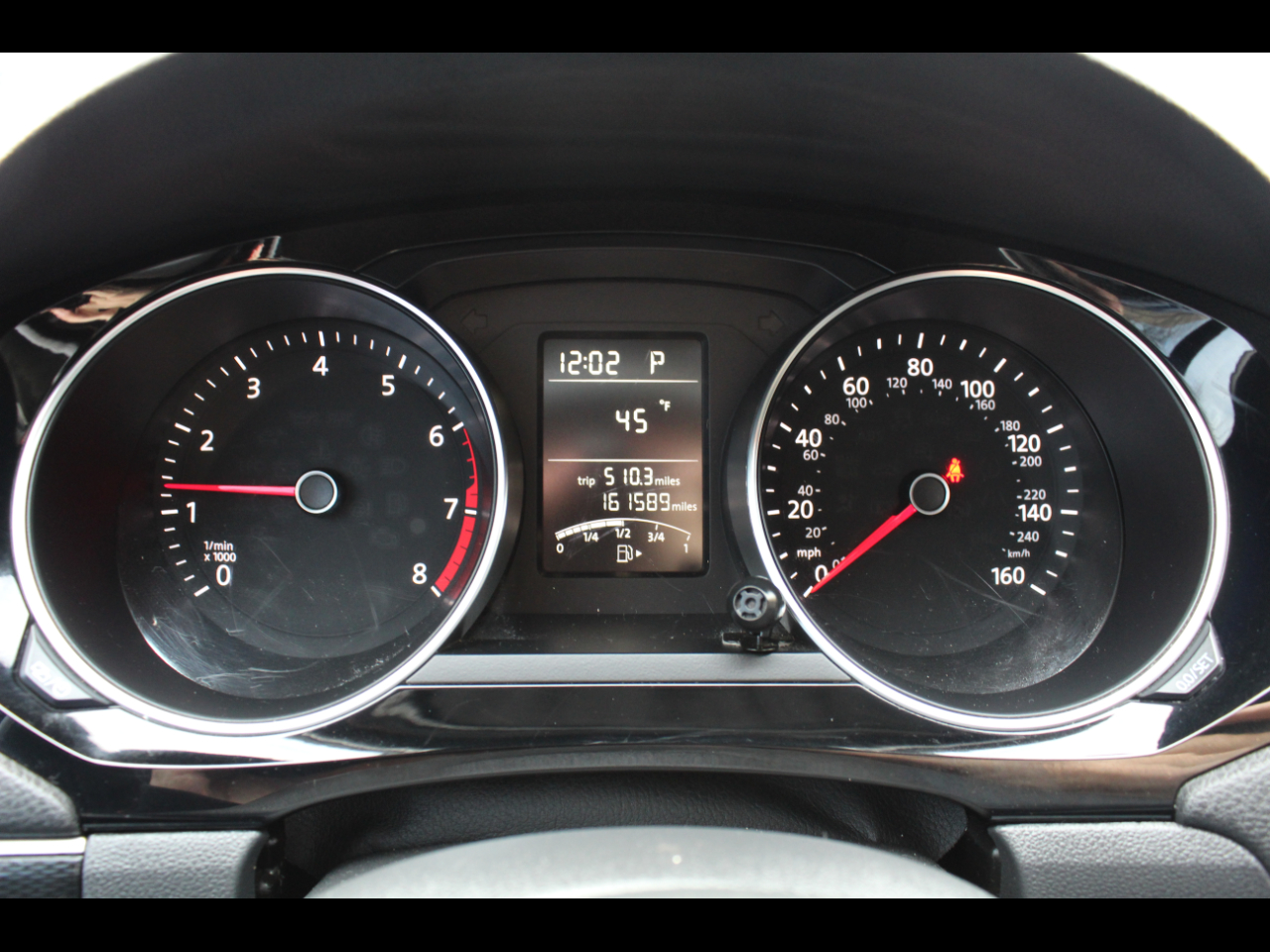 Volkswagen Jetta Sedan 4dr Auto 1.8T SEL PZEV 2016