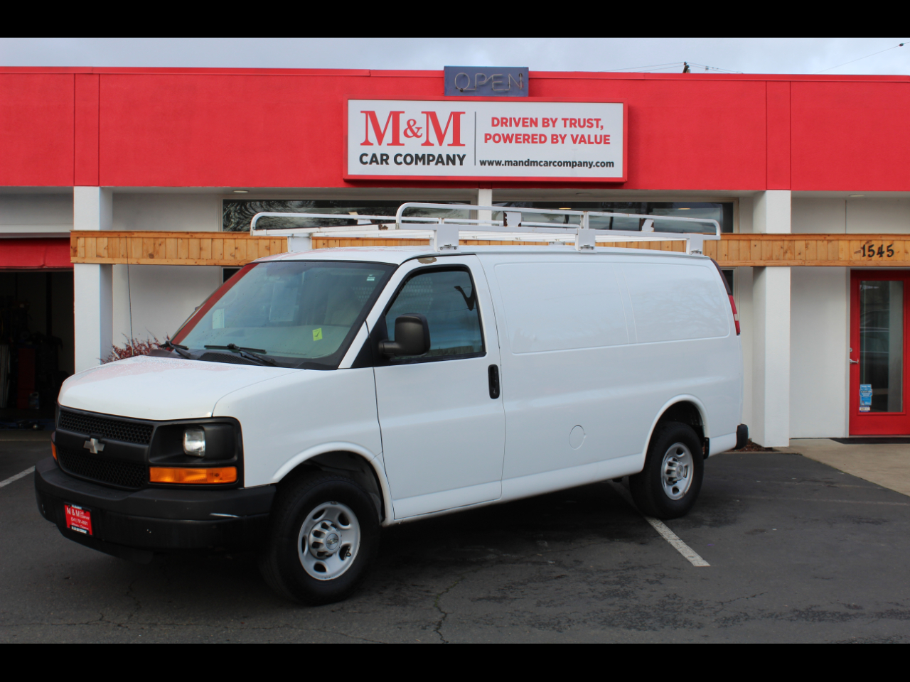 Chevrolet Express Cargo Van RWD 2500 135" 2008