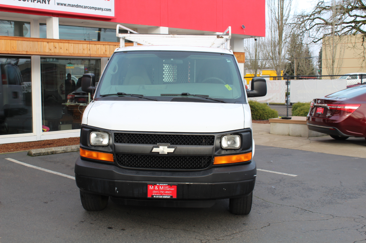 Chevrolet Express Cargo Van RWD 2500 135" 2008