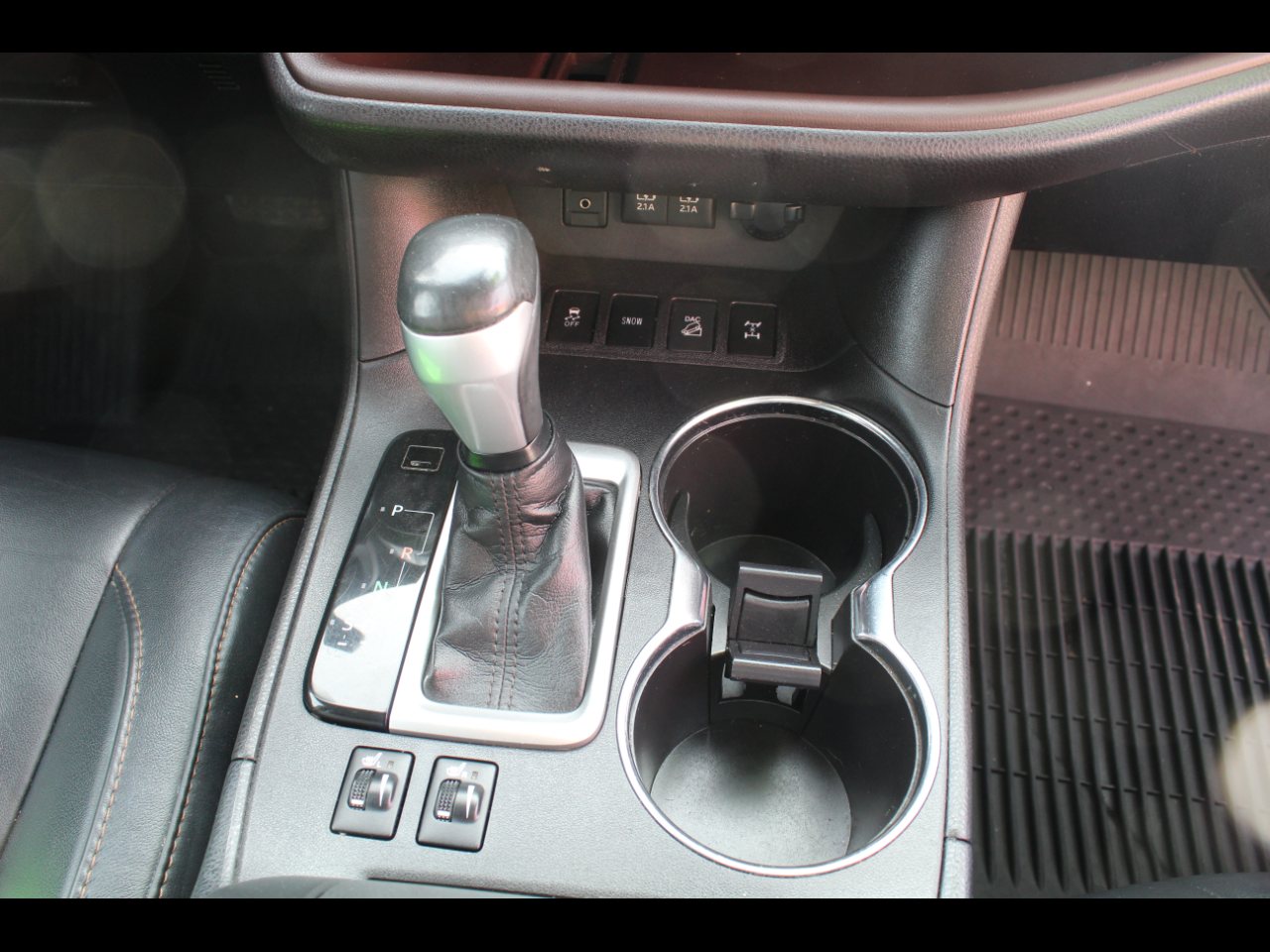 Toyota Highlander XLE V6 AWD (Natl) 2018