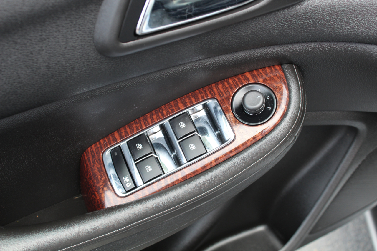 Chevrolet Malibu 4dr Sdn ECO w/1SA 2013