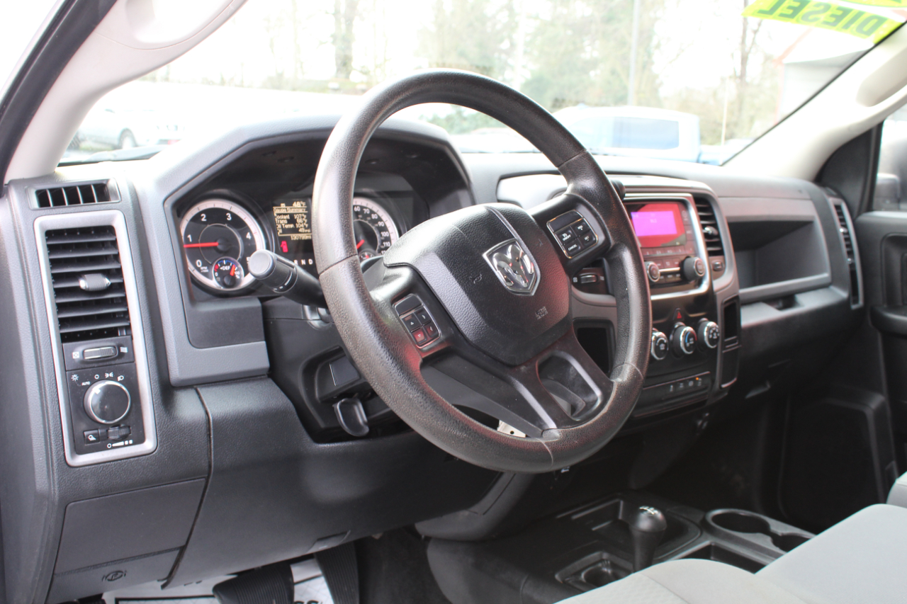 RAM 2500 4WD Crew Cab 169" Tradesman 2016