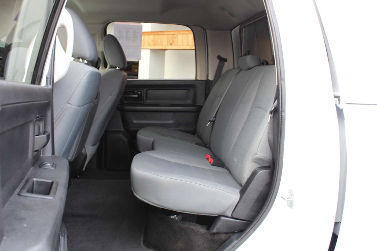 RAM 2500 4WD Crew Cab 169" Tradesman 2016