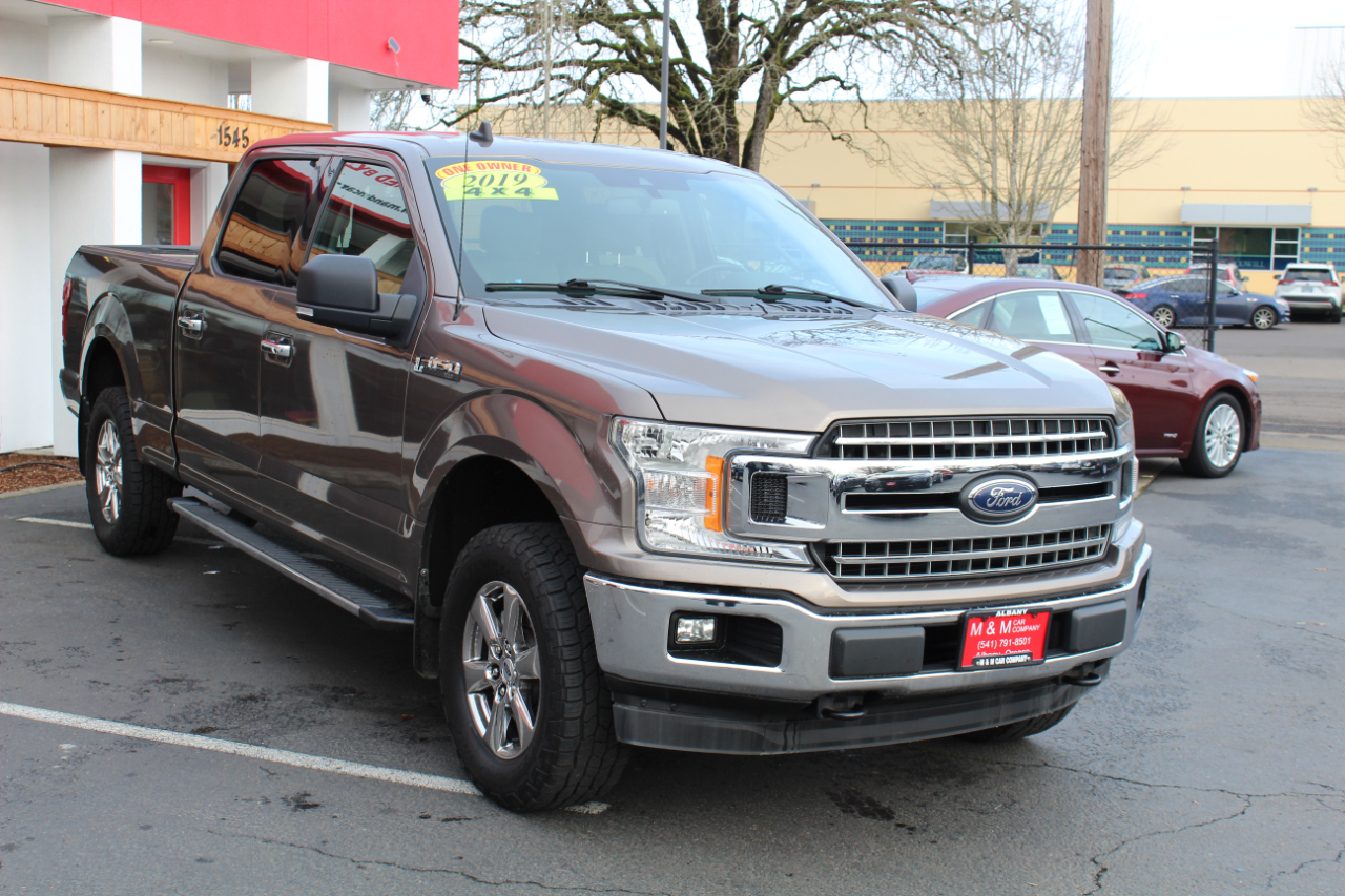 Ford F-150 SuperCrew 139" XLT 4WD 2019