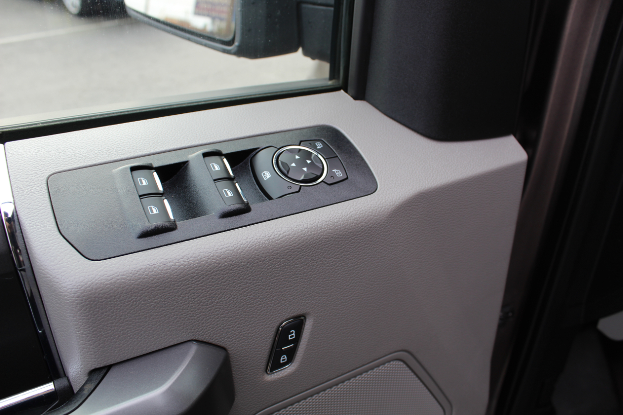 Ford F-150 SuperCrew 139" XLT 4WD 2019