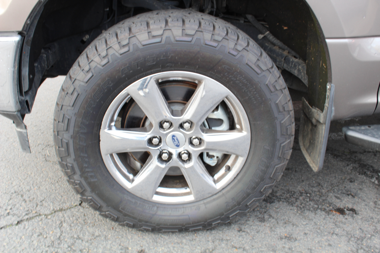 Ford F-150 SuperCrew 139" XLT 4WD 2019