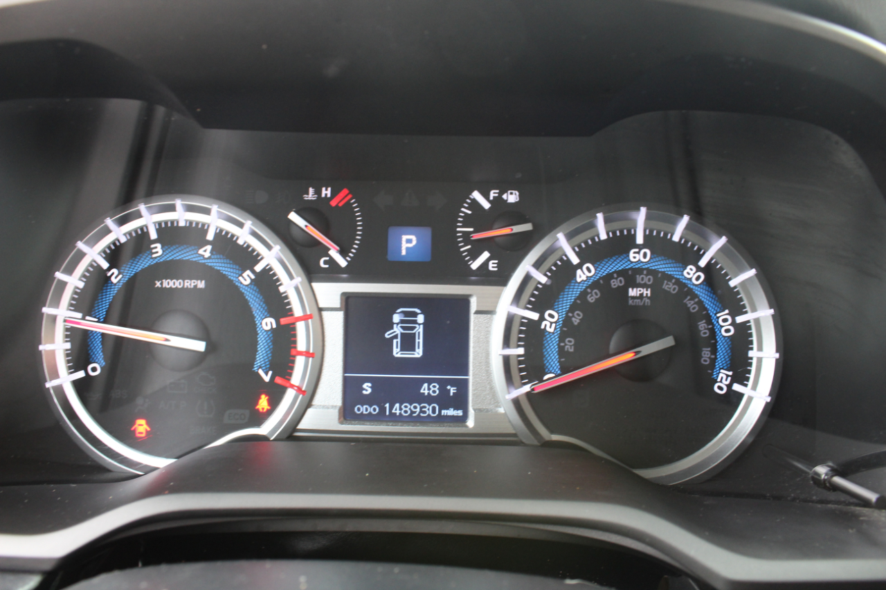 Toyota 4Runner 4dr SR5 Sport V6 Auto 4WD (Natl) 2016