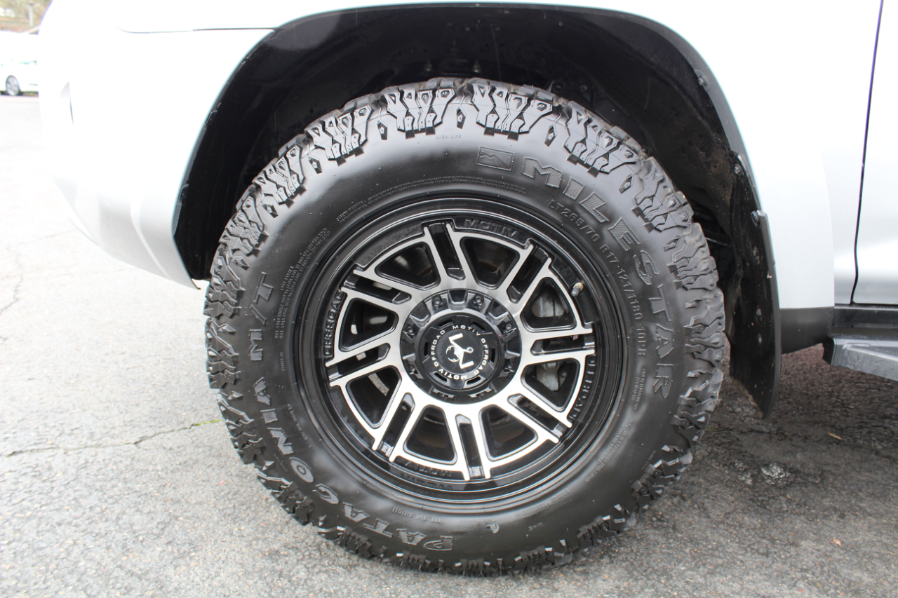 Toyota 4Runner 4dr SR5 Sport V6 Auto 4WD (Natl) 2016