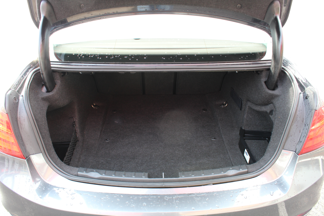 BMW 3 Series 4dr Sdn 328i xDrive AWD SULEV 2014