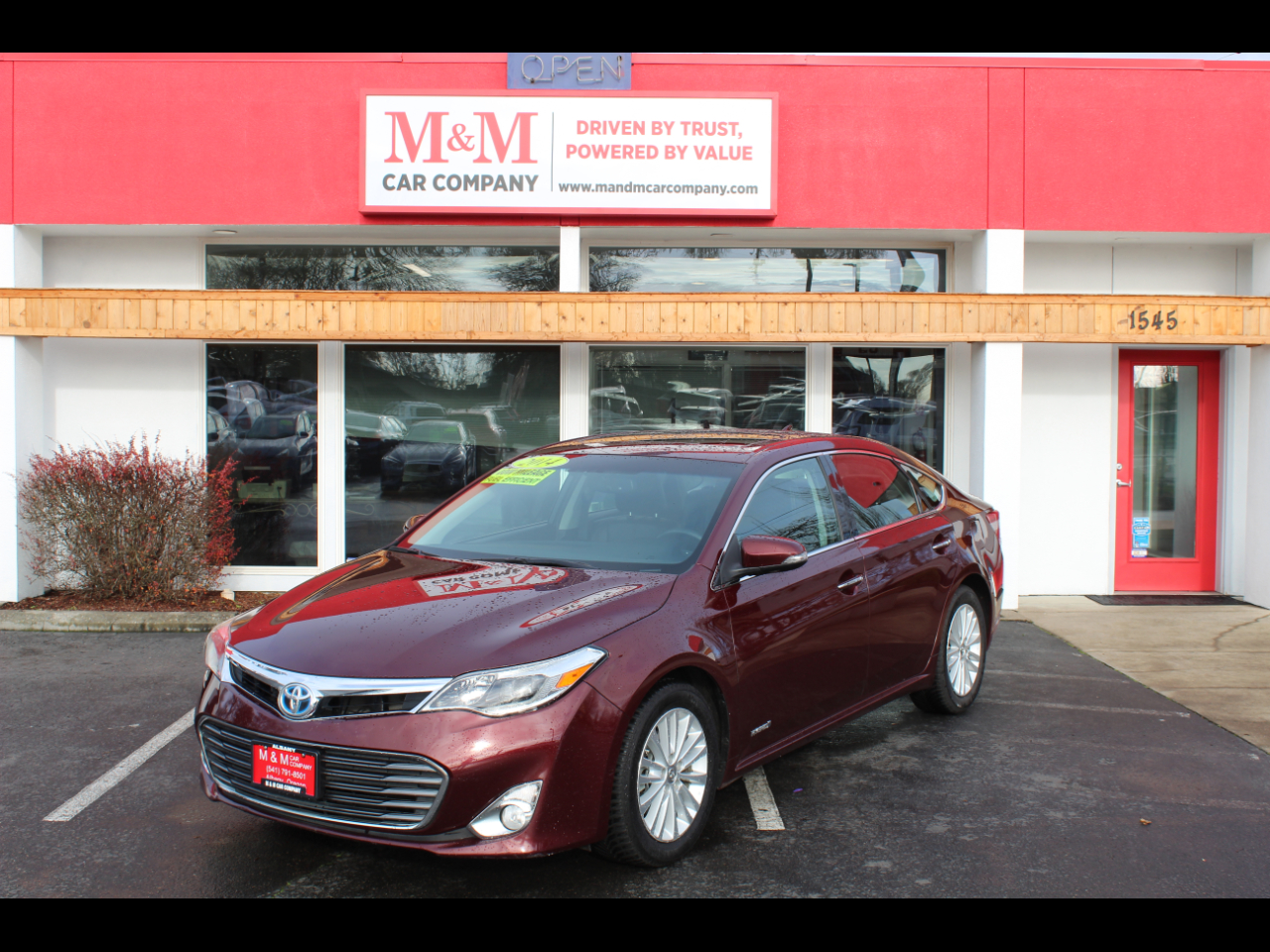 Toyota Avalon Hybrid 4dr Sdn XLE Touring (Natl) 2014