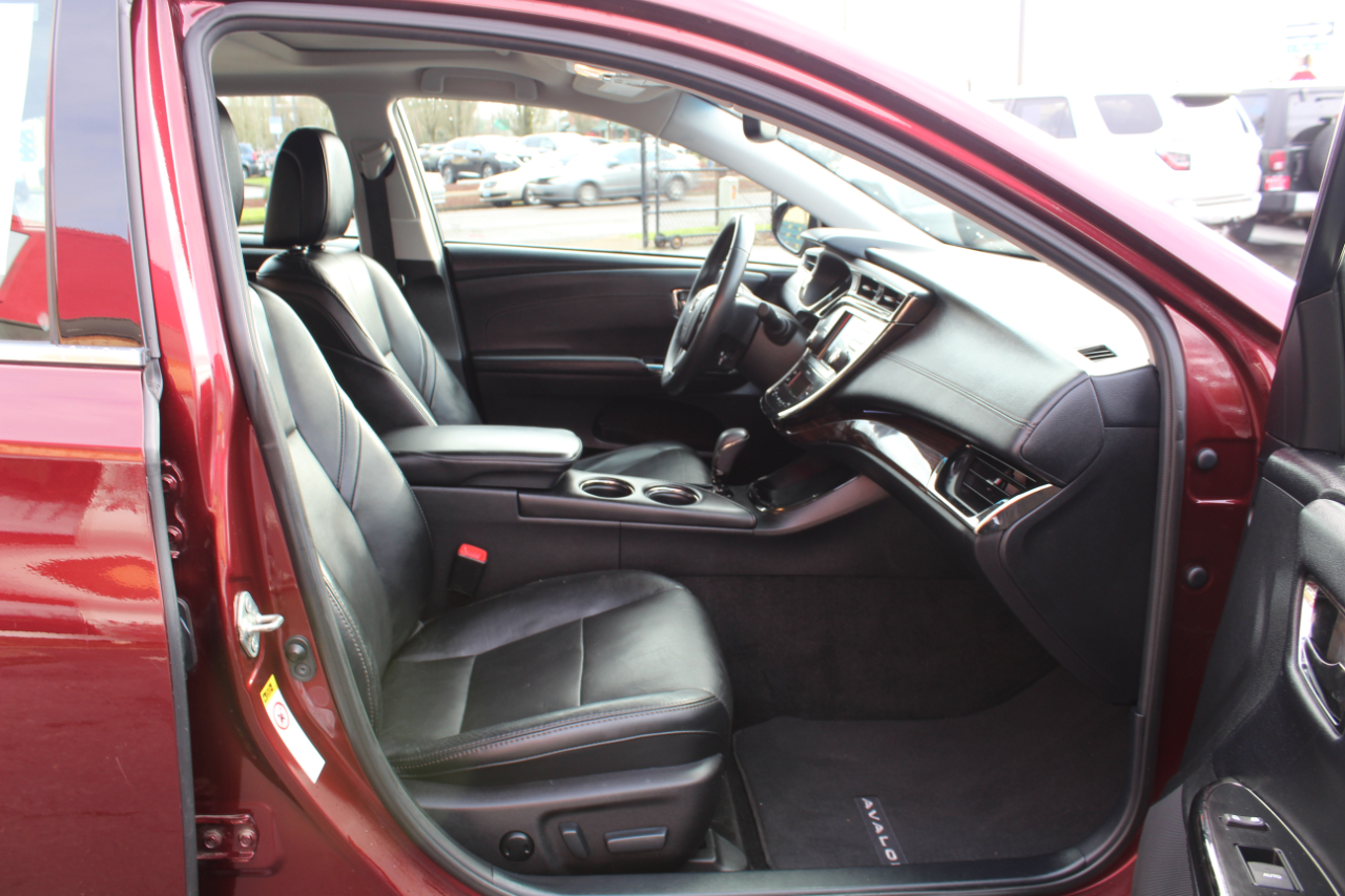 Toyota Avalon Hybrid 4dr Sdn XLE Touring (Natl) 2014