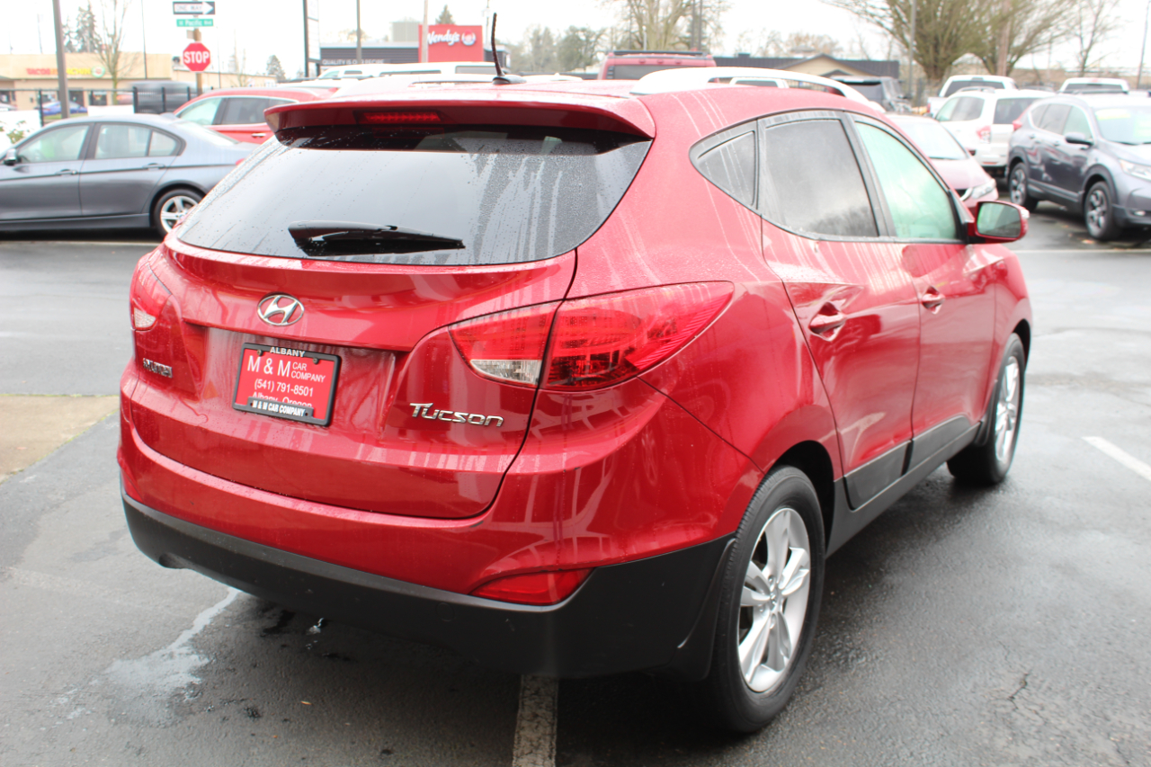 Hyundai Tucson FWD 4dr Auto GLS PZEV 2012