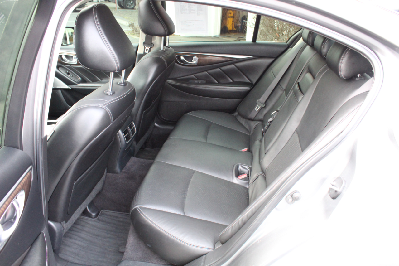 Infiniti Q50 3.0t LUXE AWD 2018