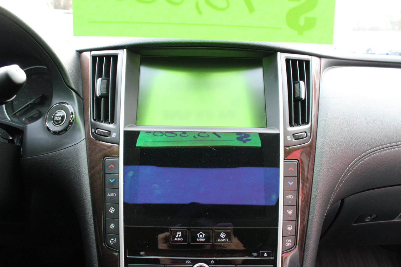 Infiniti Q50 3.0t LUXE AWD 2018