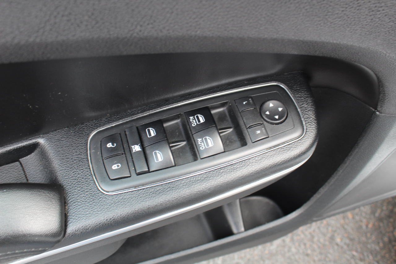 Chrysler 300 Touring RWD 2018