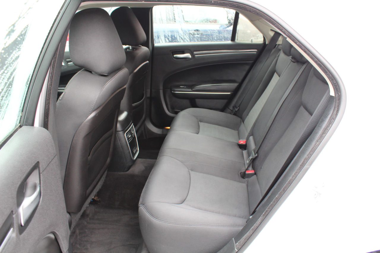 Chrysler 300 Touring RWD 2018