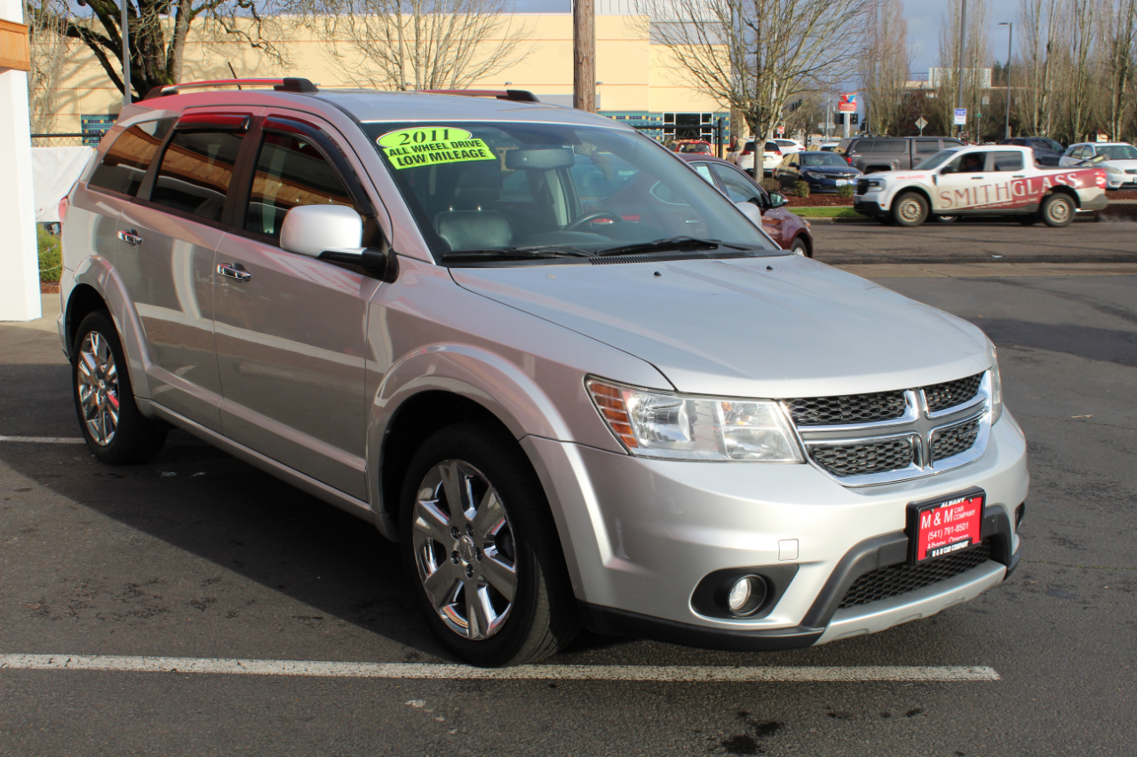 Dodge Journey AWD 4dr R/T 2011