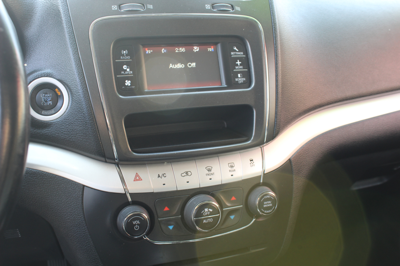 Dodge Journey AWD 4dr R/T 2011