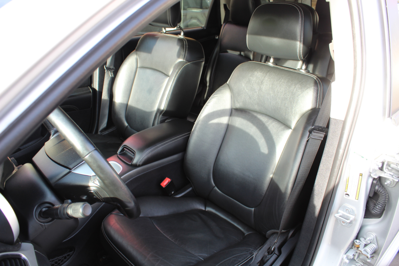 Dodge Journey AWD 4dr R/T 2011