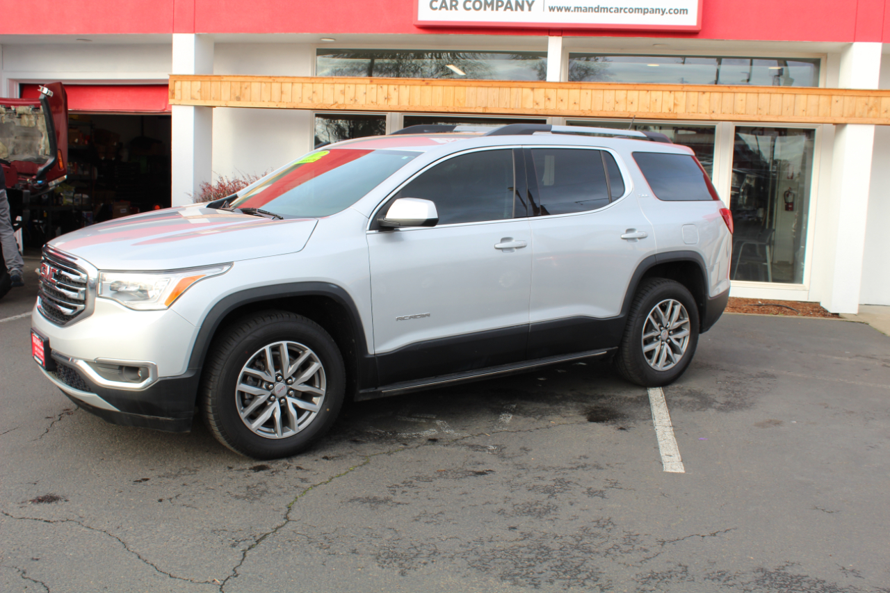 GMC Acadia FWD 4dr SLE w/SLE-2 2017