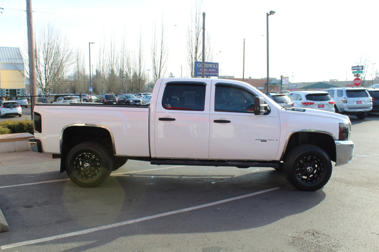 Chevrolet Silverado 2500HD 2WD Crew Cab 153" LT 2009