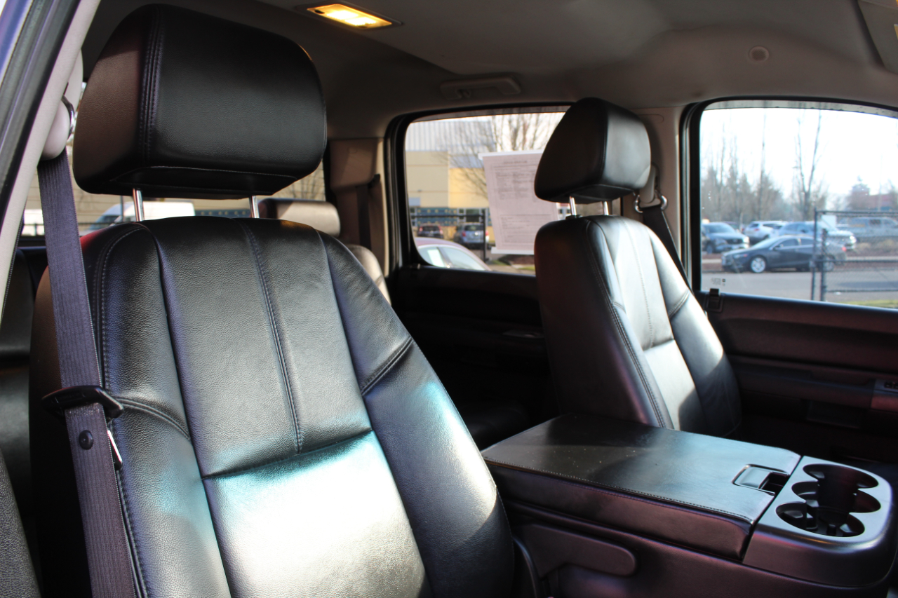 Chevrolet Silverado 2500HD 2WD Crew Cab 153" LT 2009