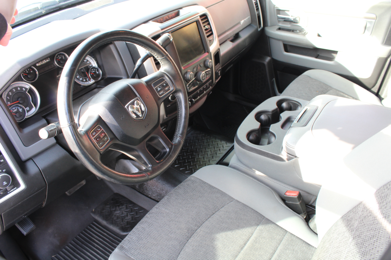 RAM 2500 4WD Crew Cab 149" Big Horn 2016