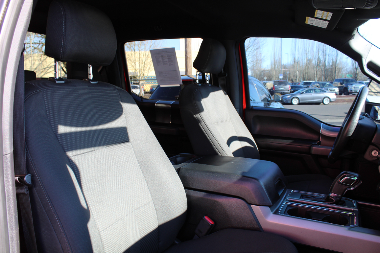 Ford F-150 4WD SuperCrew 145" XLT 2015