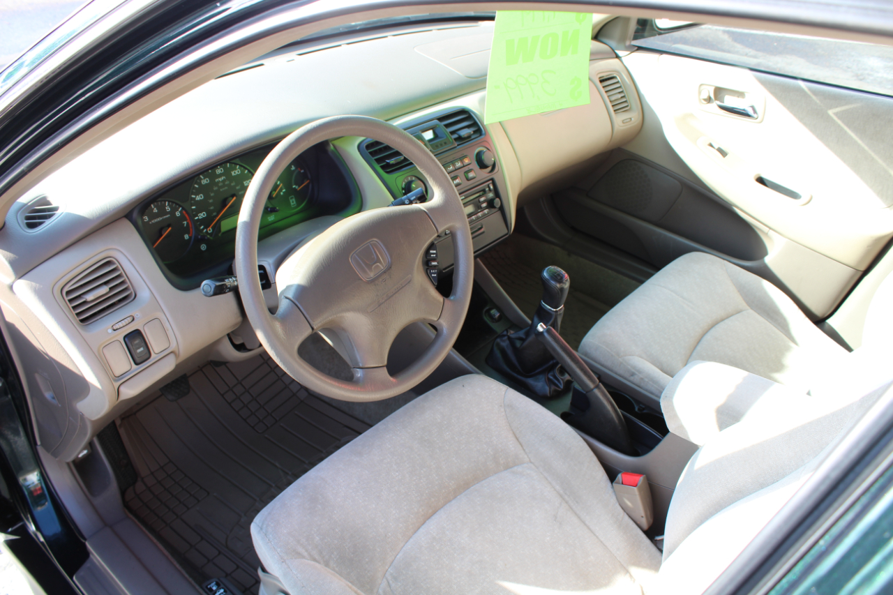 Honda Accord Sdn LX Manual 2001