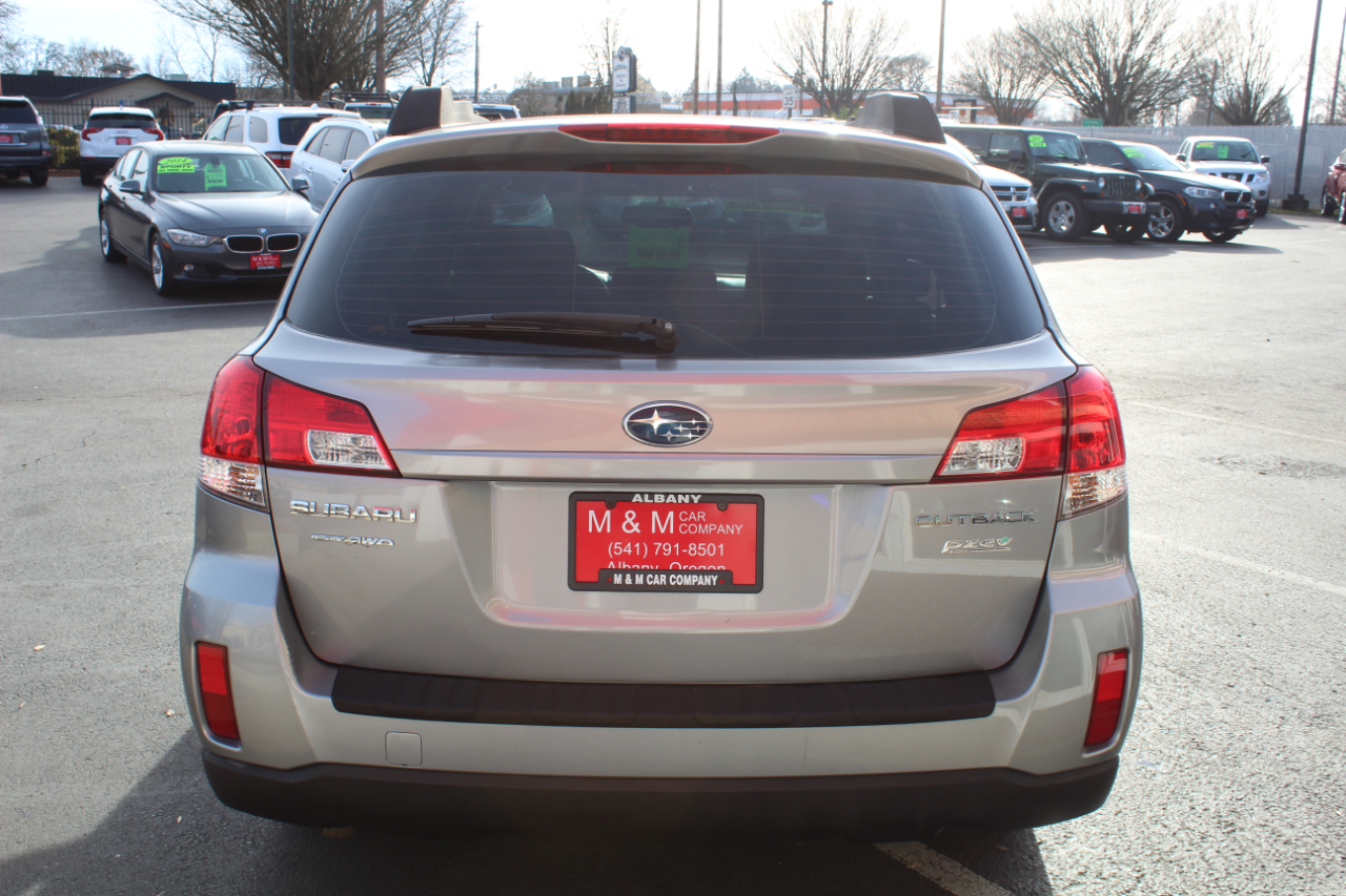 Subaru Outback 4dr Wgn H4 Auto 2.5i 2011