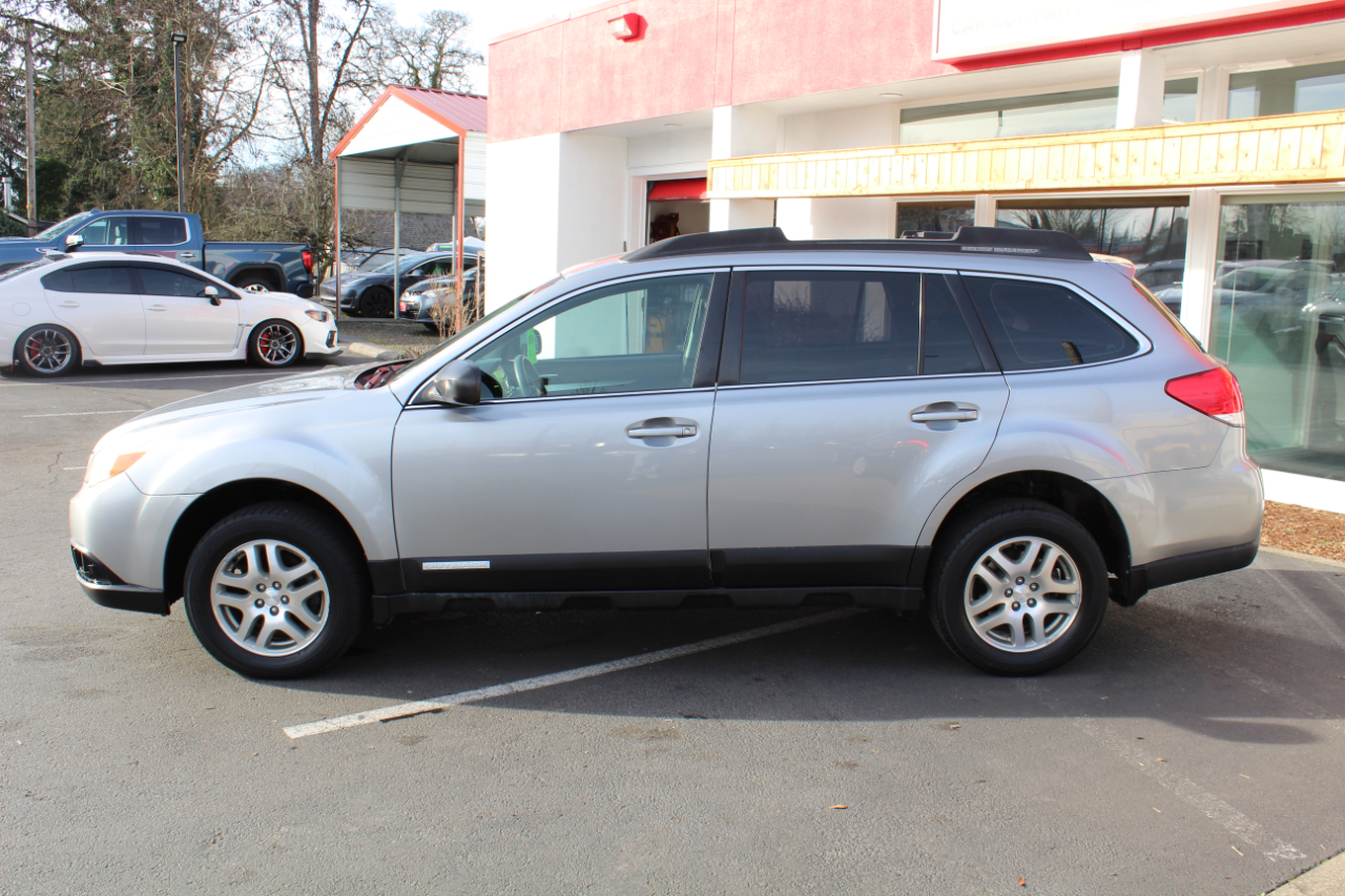 Subaru Outback 4dr Wgn H4 Auto 2.5i 2011