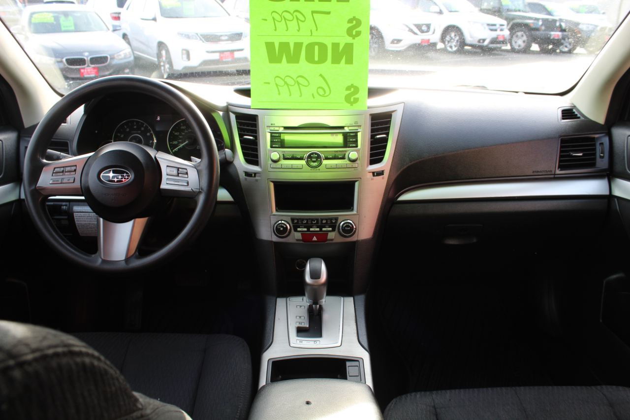 Subaru Outback 4dr Wgn H4 Auto 2.5i 2011