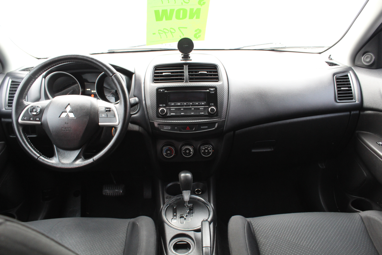 Mitsubishi Outlander Sport 2WD 4dr CVT ES 2015