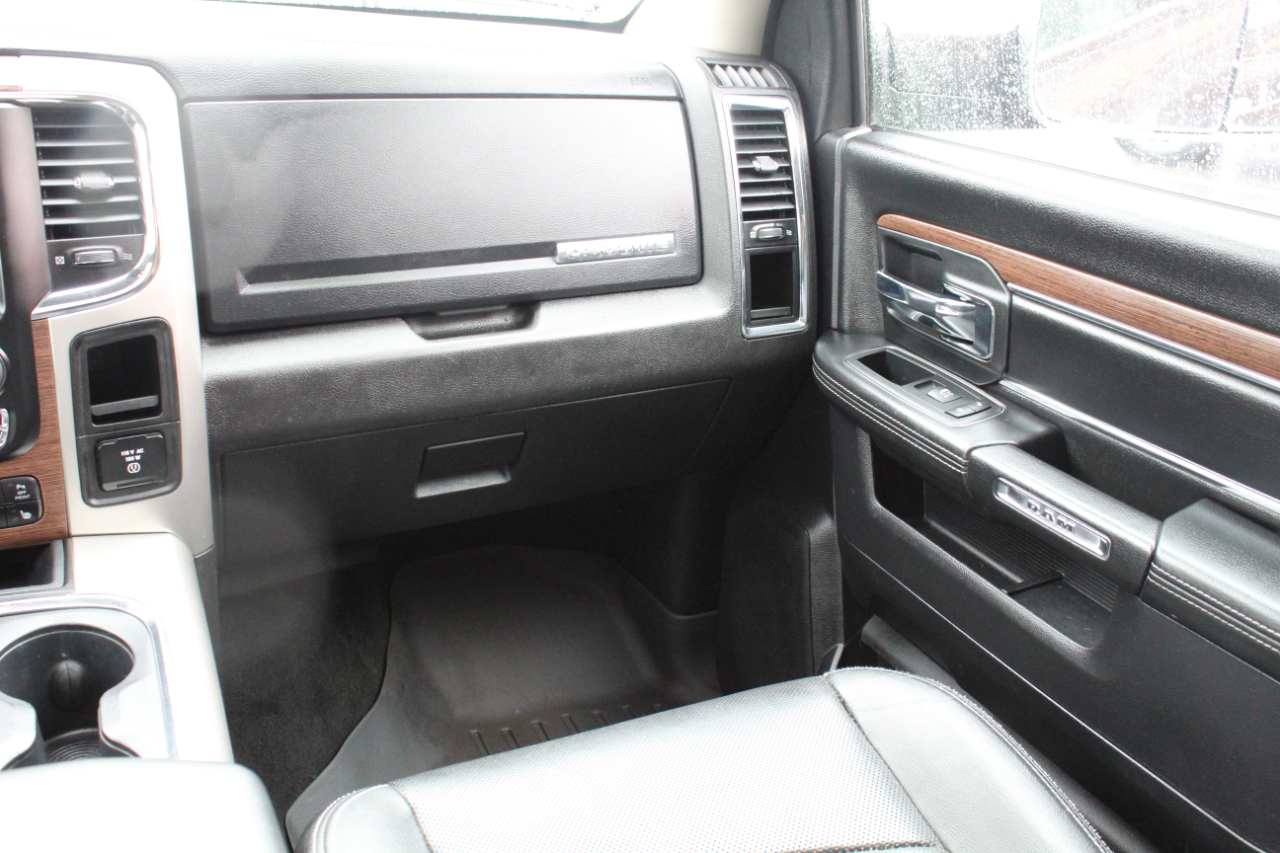 RAM 2500 4WD Crew Cab 149" Laramie 2016