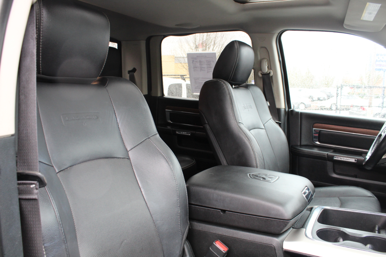 RAM 2500 4WD Crew Cab 149" Laramie 2016