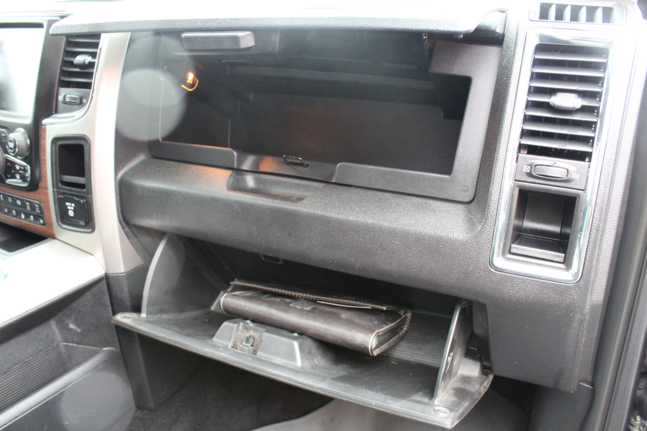 RAM 2500 4WD Crew Cab 149" Laramie 2016