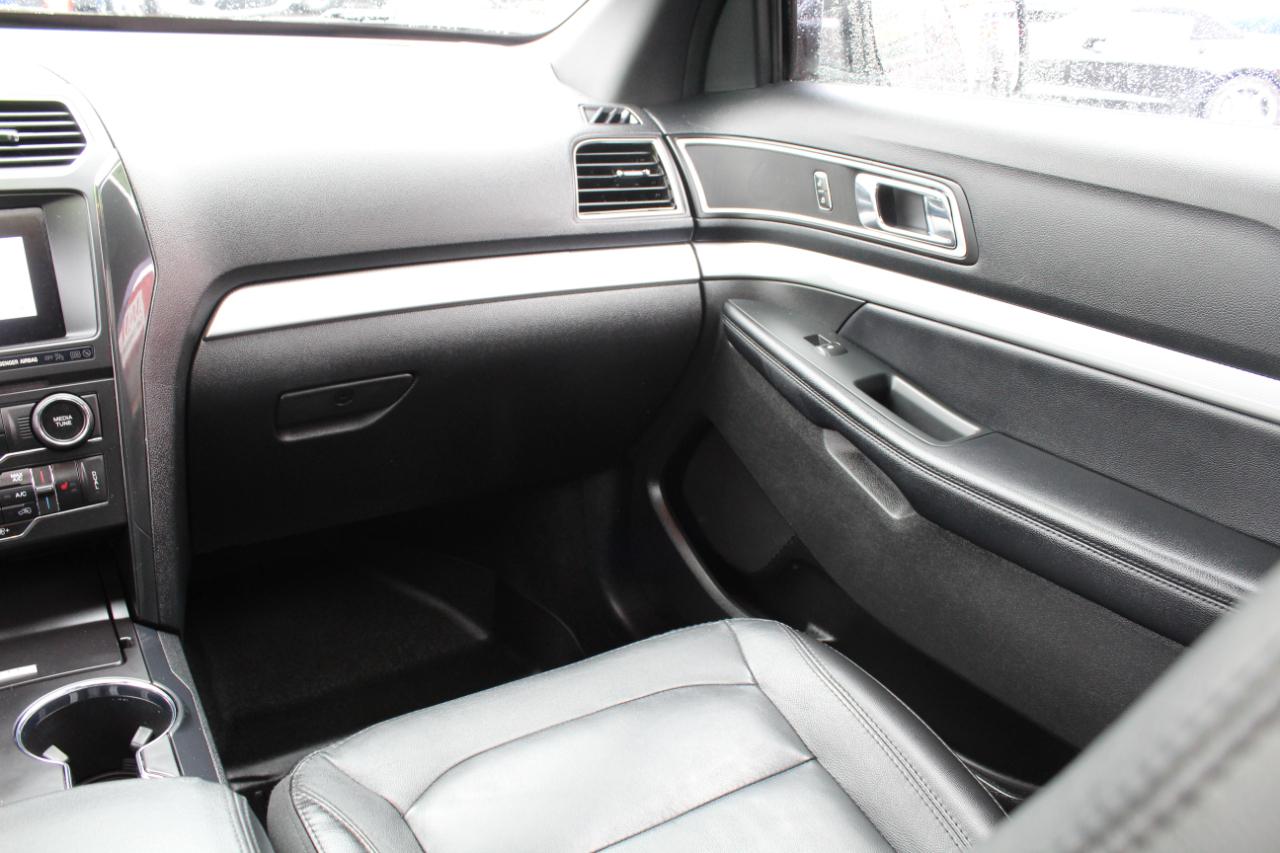 Ford Explorer XLT 4WD 2017