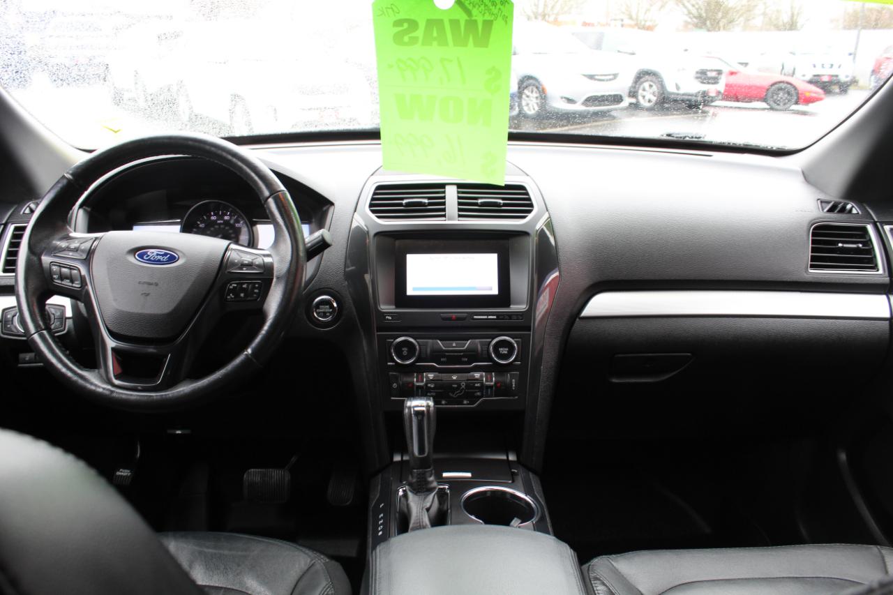 Ford Explorer XLT 4WD 2017