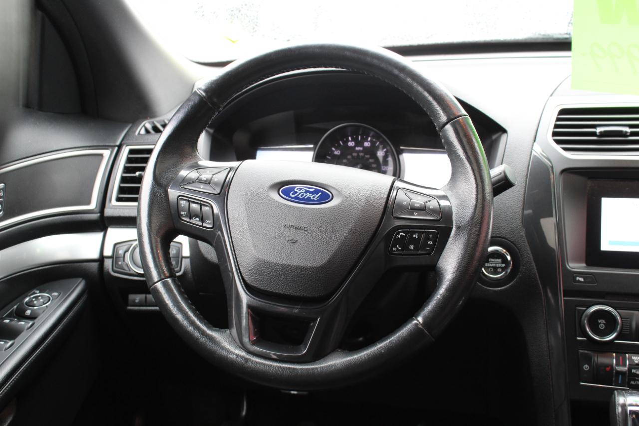 Ford Explorer XLT 4WD 2017