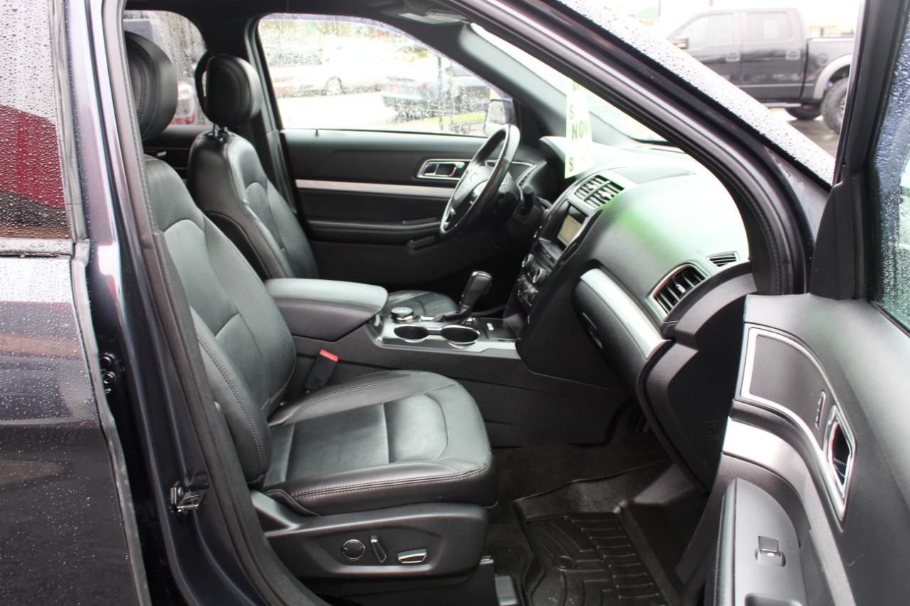 Ford Explorer XLT 4WD 2017