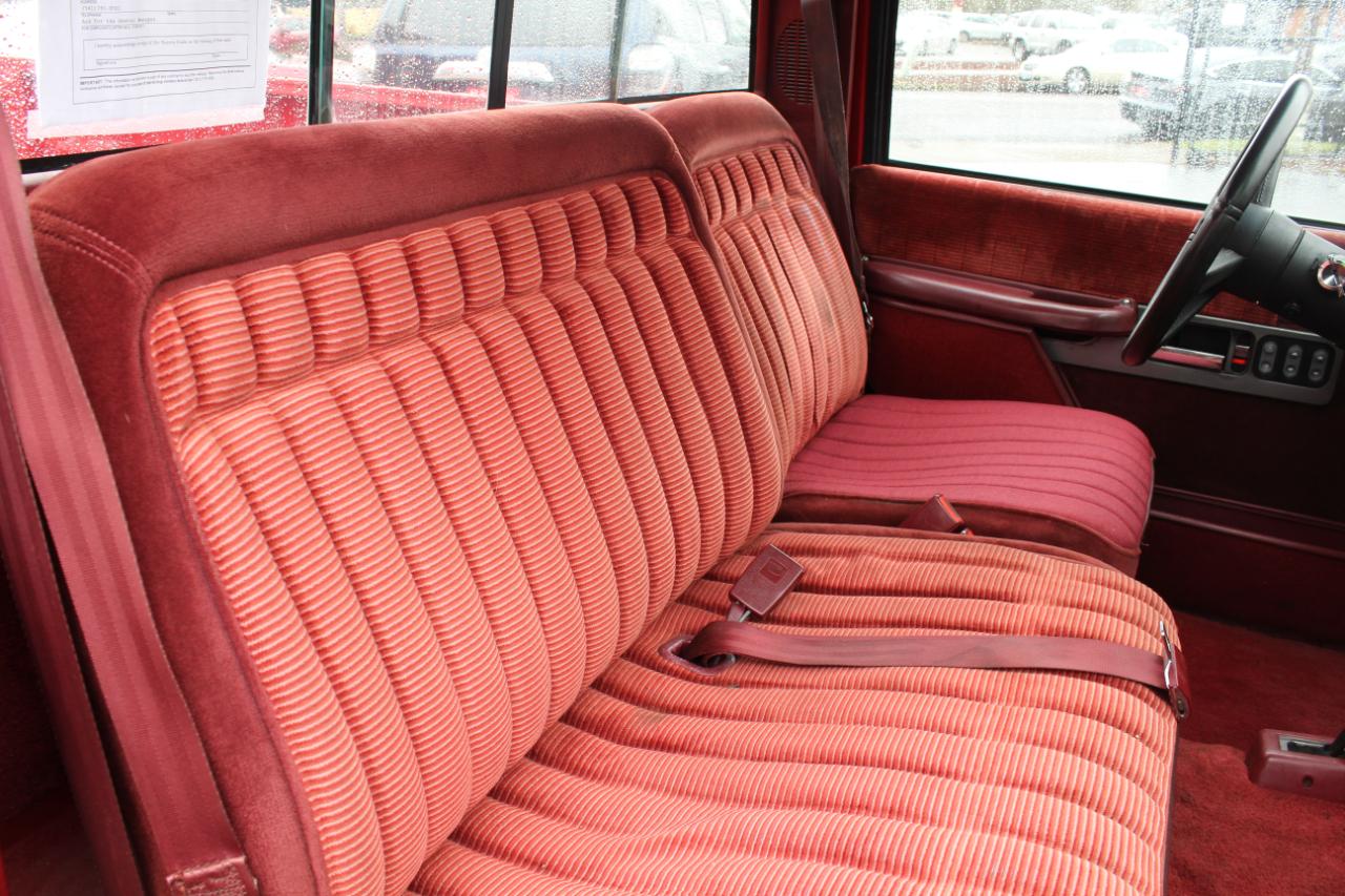 Chevrolet 1500 Reg Cab 117.5" 4WD 1990