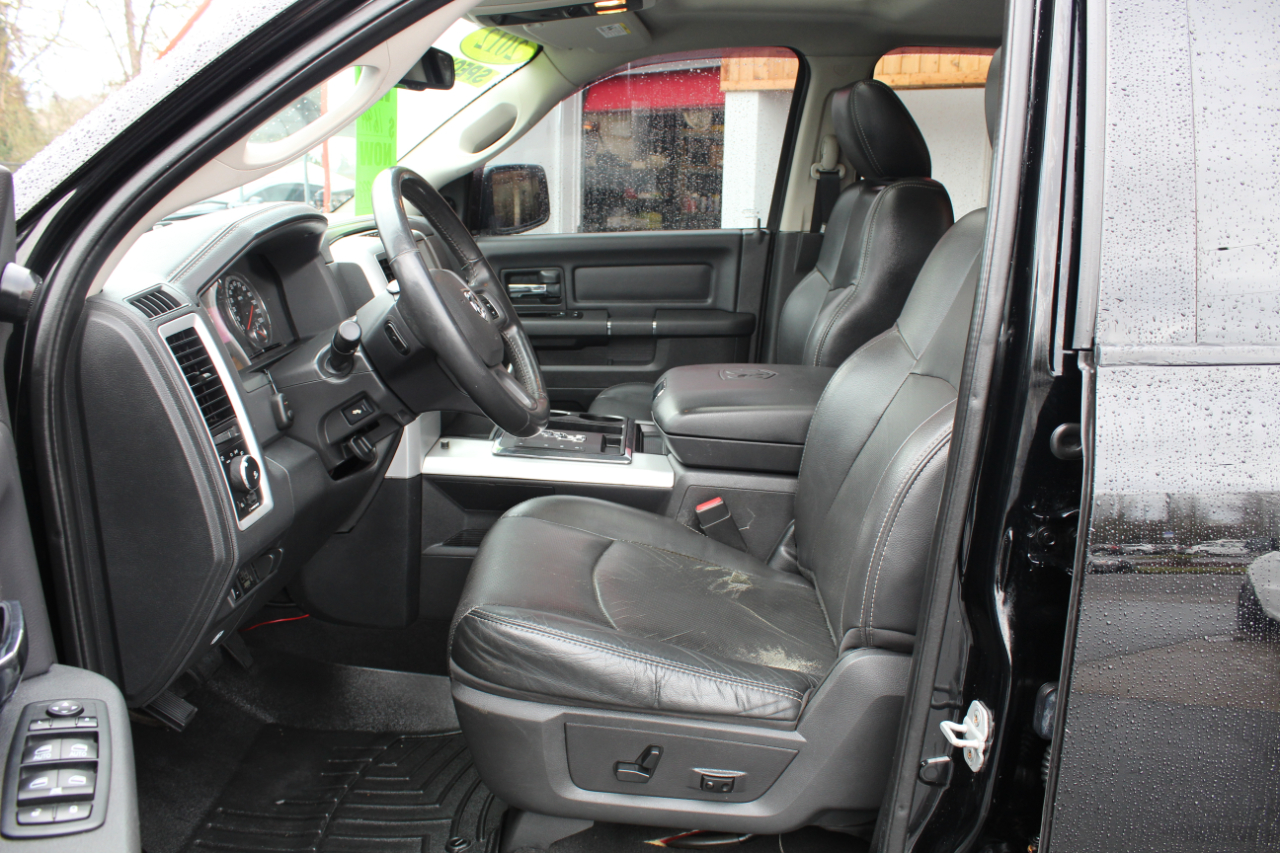 RAM 1500 4WD Quad Cab 140.5" Sport 2012