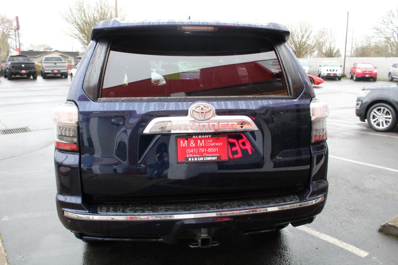 Toyota 4Runner Limited 4WD (Natl) 2018