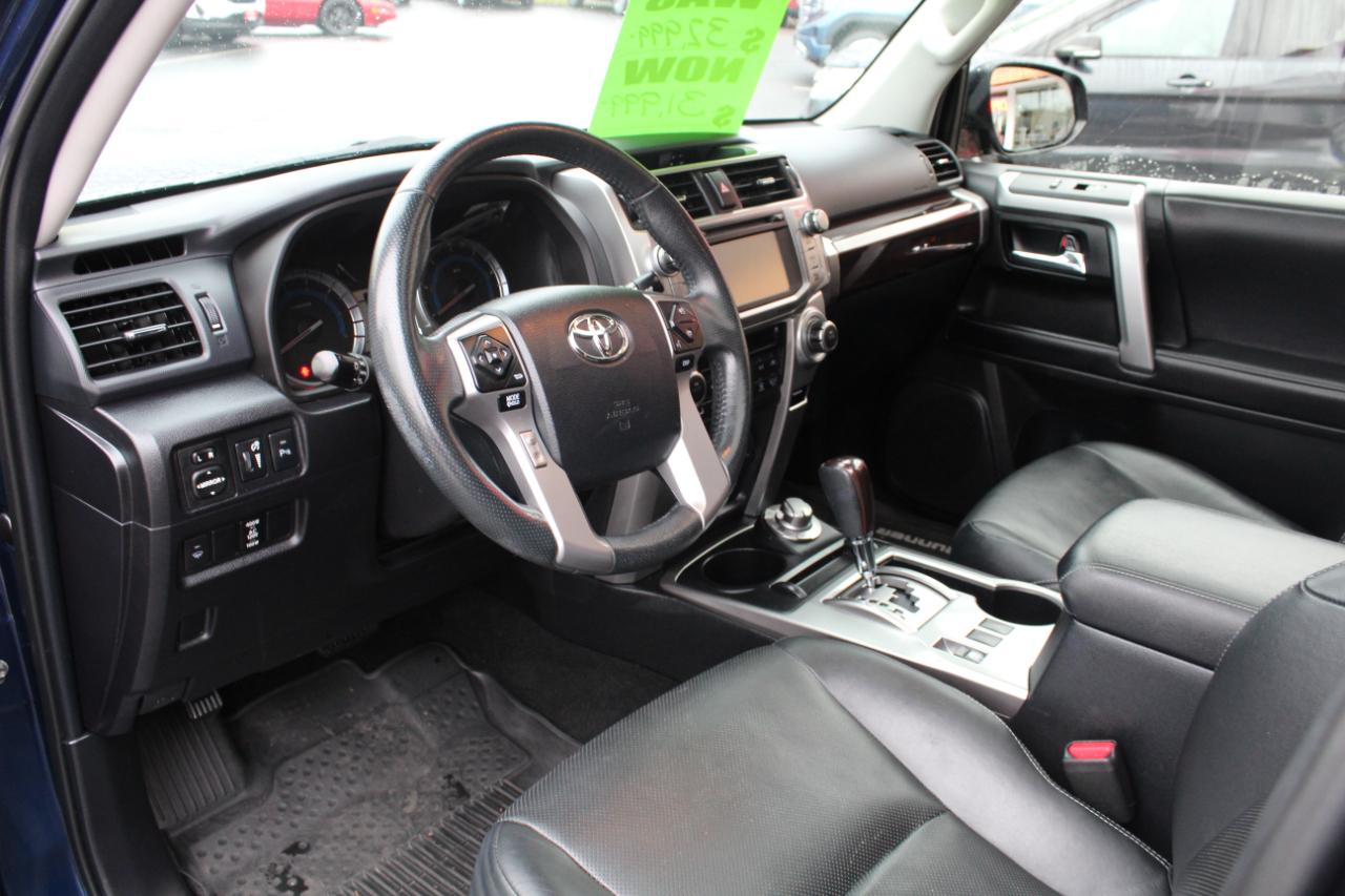 Toyota 4Runner Limited 4WD (Natl) 2018