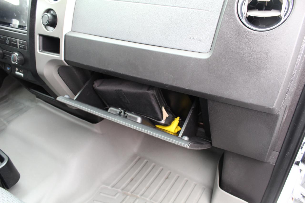 Ford F-150 4WD SuperCrew 145" XLT 2011