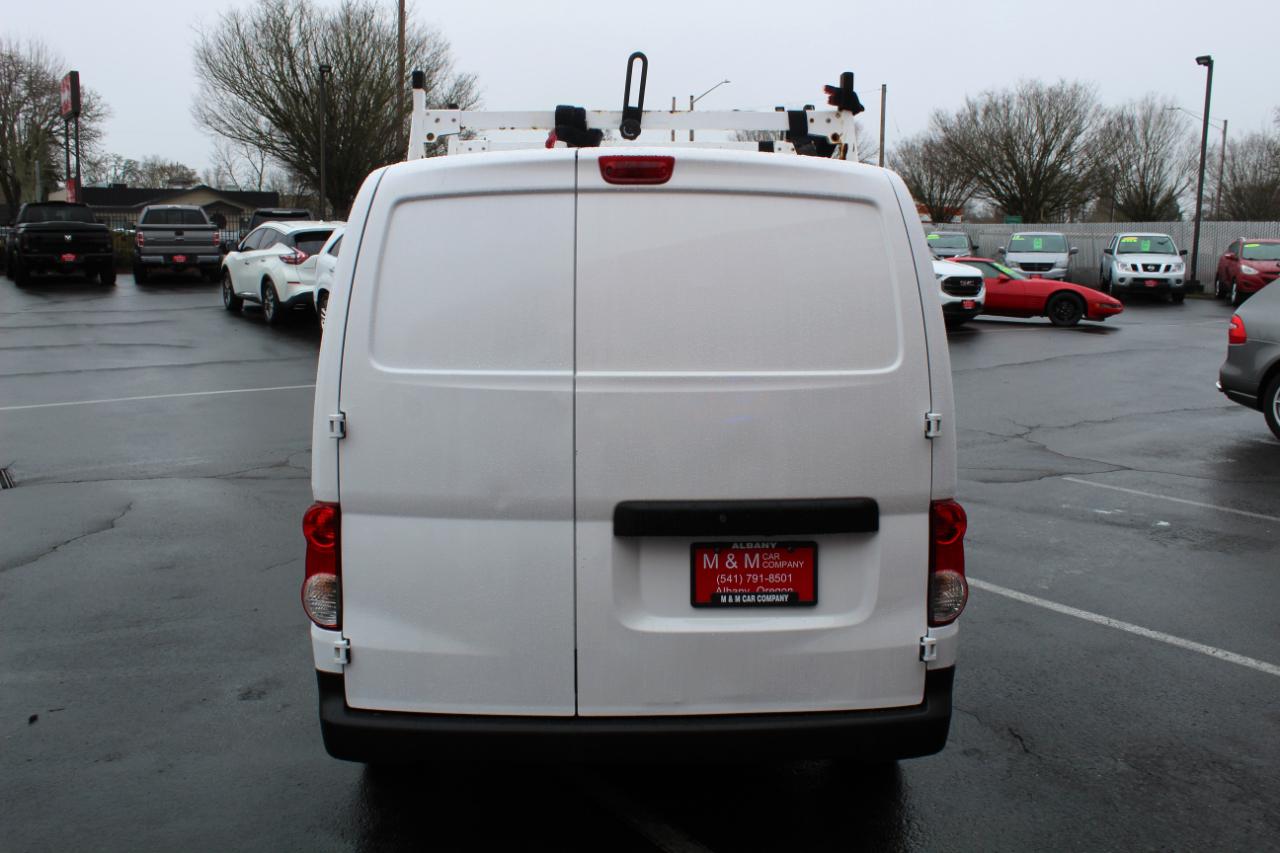 Nissan NV200 I4 SV 2014